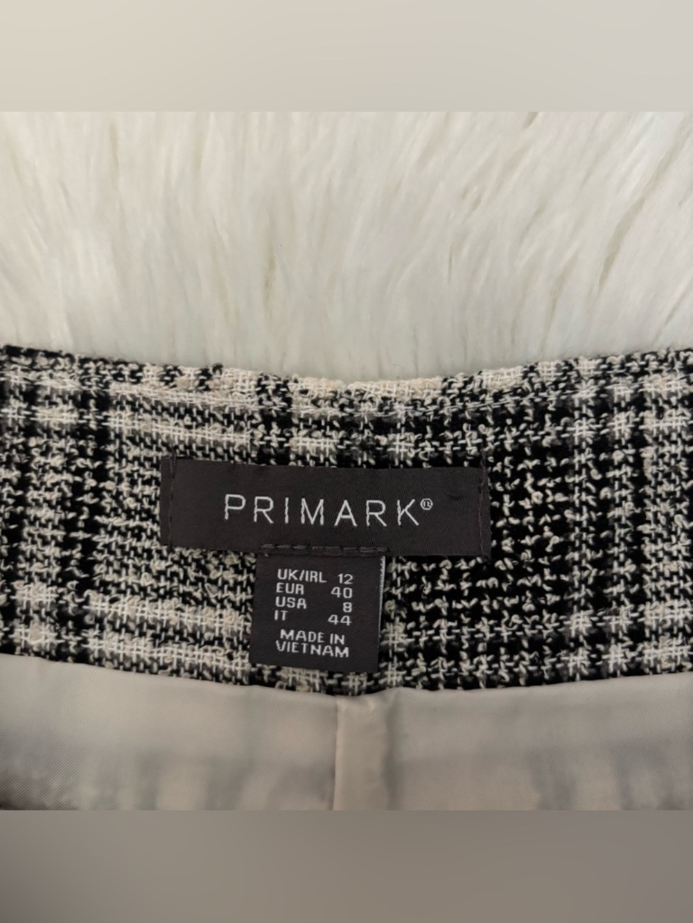 Primark Tweed Shorts - Picture 5 of 6